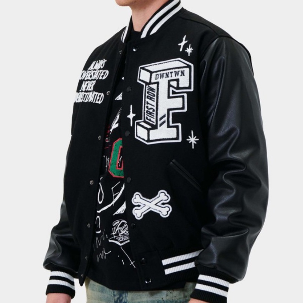 UNISEX CLASSIC BULLDOG VARSITY JACKET